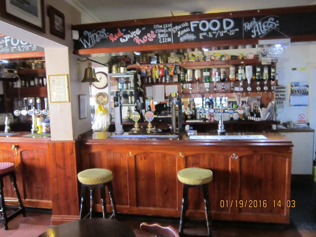 Queen Mary Inn Poole Eksteriør bilde